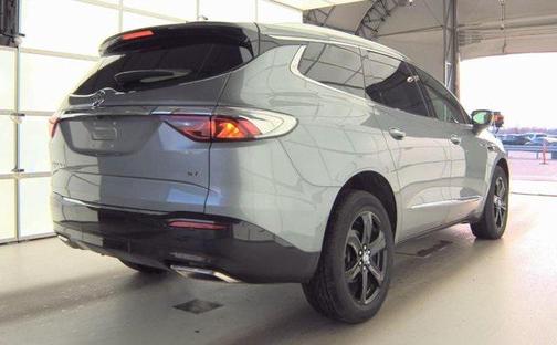 2023 Buick Enclave Essence AWD