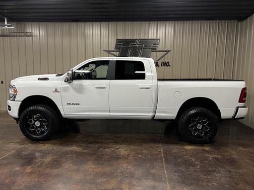 2024 RAM 2500 Laramie Crew Cab 4x4 6'4' Box