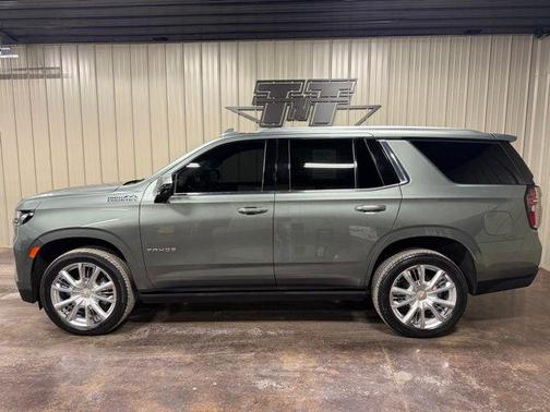 2023 Chevrolet Tahoe 4WD High Country