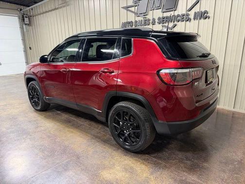 Velvet Red Pearlcoat 2022 Jeep Compass Latitude