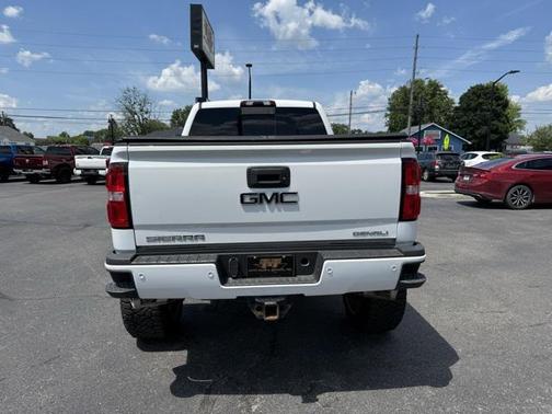 2017 GMC Sierra 3500 Denali