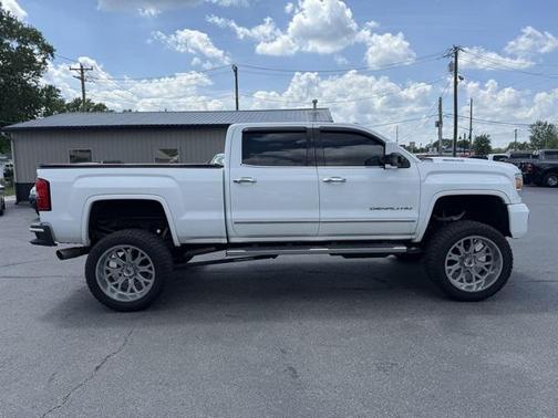 2017 GMC Sierra 3500 Denali