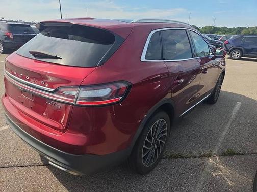 Ruby Red Metallic Tinted Clearcoat 2019 Lincoln Nautilus Reserve