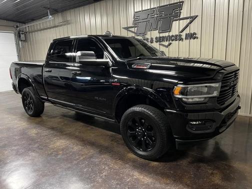 2022 RAM 2500 Laramie Crew Cab 4x4 6'4' Box