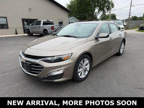 Mineral Gray Metallic 2024 Chevrolet Malibu FWD 1LT