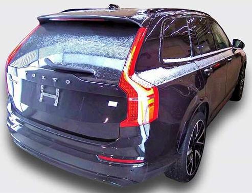 2023 Volvo XC90 Plus
