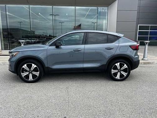 Thunder Grey 2023 Volvo C40 Recharge Pure Electric Plus