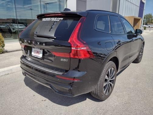 2025 Volvo XC60 B5 Plus