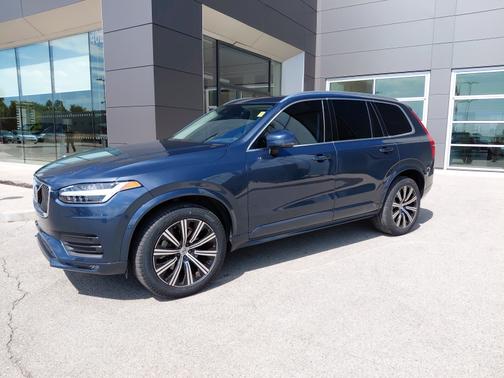 2023 Volvo XC90 B5 Core