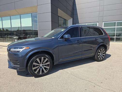 2023 Volvo XC90 B5 Core