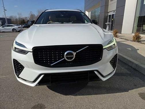 2025 Volvo XC60 Ultra
