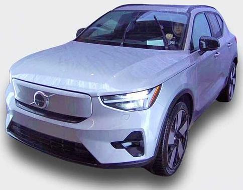 2023 Volvo XC40 Ultimate
