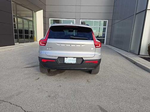 2023 Volvo XC40 Ultimate