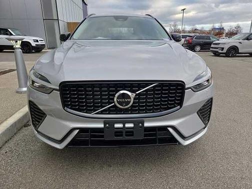 2025 Volvo XC60 Plus
