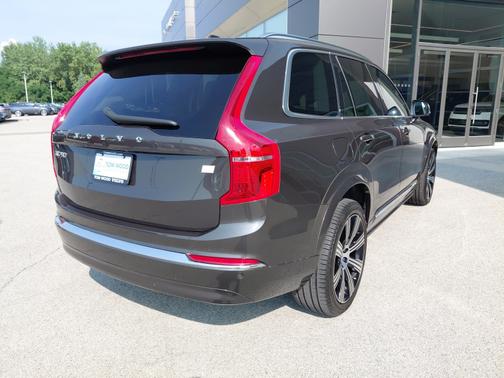 2023 Volvo XC90 Recharge Plug-In Hybrid T8 Plus Bright Theme 7 Passenger