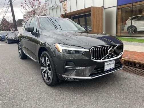 2022 Volvo XC60 B5 AWD Inscription