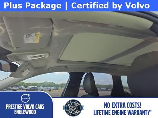 2025 Volvo XC60 B5 Plus