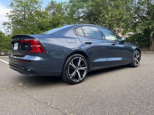 2025 Volvo S60 B5 Core