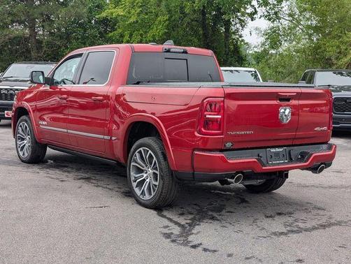 Molten Red Pearlcoat 2026 RAM 1500 Tungsten