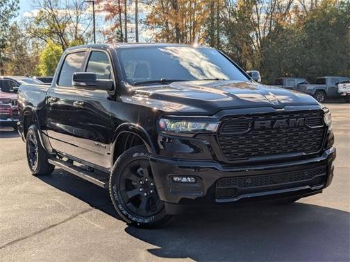 2025 RAM 1500 Big Horn/Lone Star