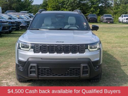 Silver Zynith Clearcoat 2026 Jeep Cherokee Overland