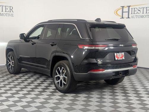 Diamond Black 2023 Jeep Grand Cherokee Limited