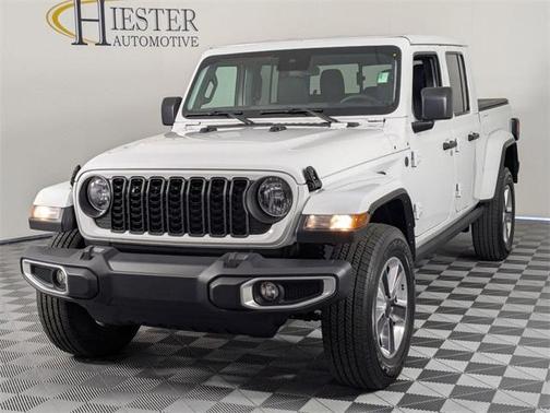 2024 Jeep Gladiator Sport