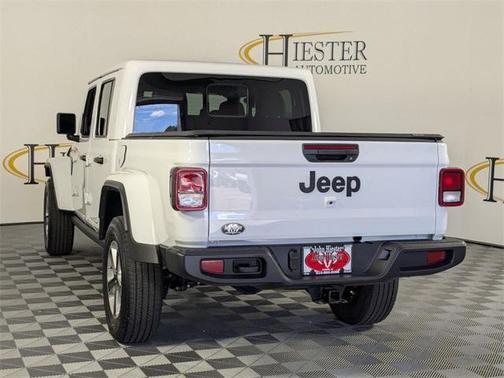 2024 Jeep Gladiator Sport