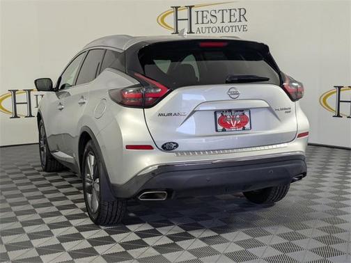 2023 Nissan Murano Platinum