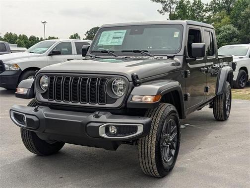 2025 Jeep Gladiator Sport
