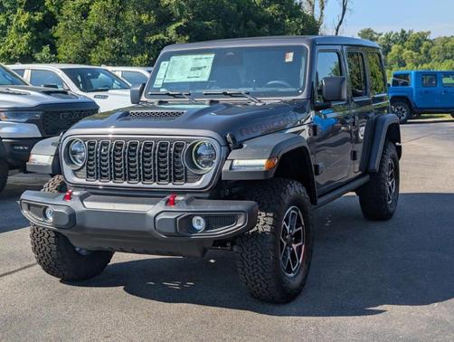 Granite Crystal Clearcoat Metallic 2026 Jeep Wrangler Rubicon