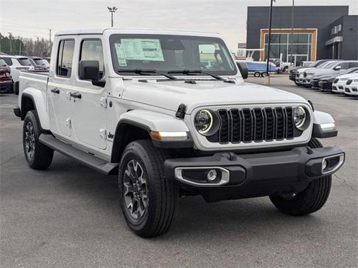 2026 Jeep Gladiator Sport