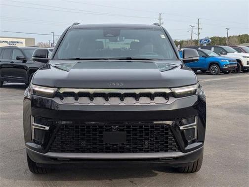 2026 Jeep Grand Wagoneer L 