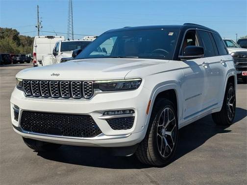 2025 Jeep Grand Cherokee Summit