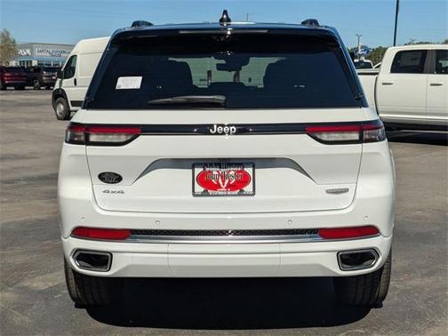 2025 Jeep Grand Cherokee Summit