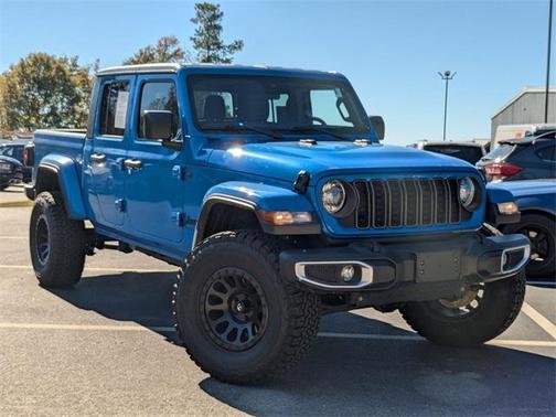 2024 Jeep Gladiator Sport