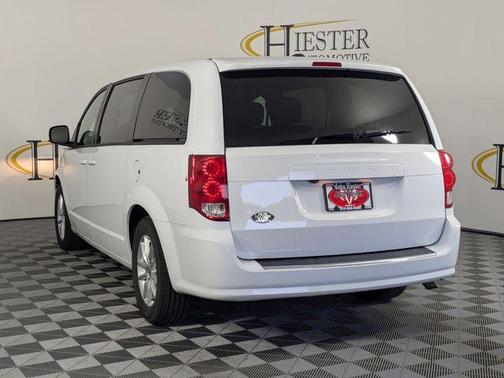 White Knuckle Clearcoat 2020 Dodge Grand Caravan SE