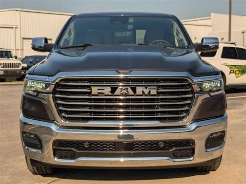 2025 RAM 1500 Laramie Crew Cab 4x4 57' Box