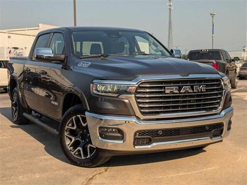 2025 RAM 1500 Laramie Crew Cab 4x4 57' Box