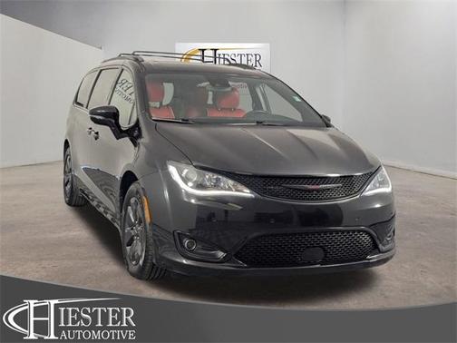 2020 Chrysler Pacifica Hybrid Limited