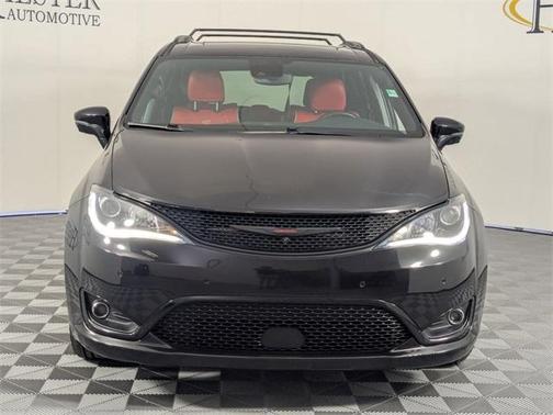 2020 Chrysler Pacifica Hybrid Limited