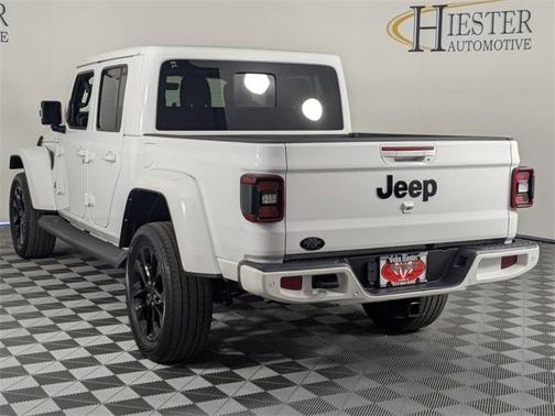 2021 Jeep Gladiator Overland