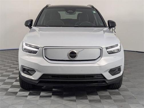 2022 Volvo XC40 Recharge Pure Electric P8 Twin Plus