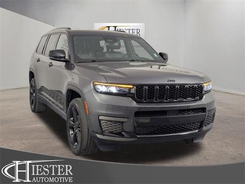 2022 Jeep Grand Cherokee L Laredo