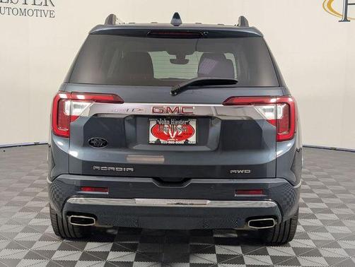 2020 GMC Acadia Denali