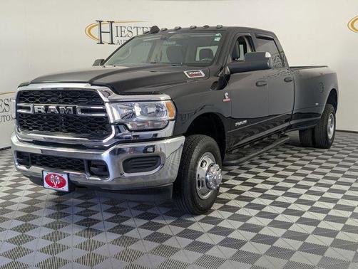 Diamond Black 2020 RAM 3500 Tradesman