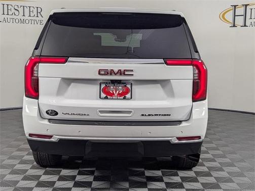 2025 GMC Yukon Elevation