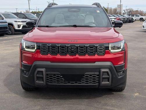 2026 Jeep Cherokee Overland