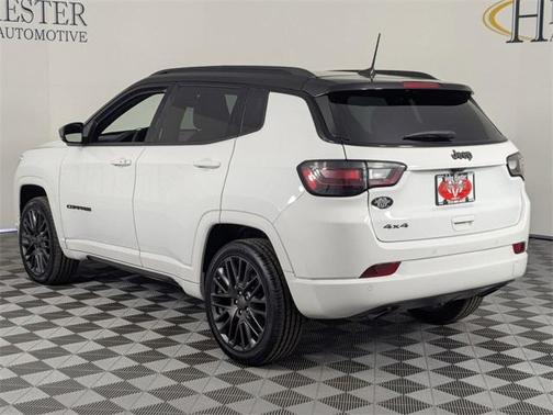 2023 Jeep Compass Altitude