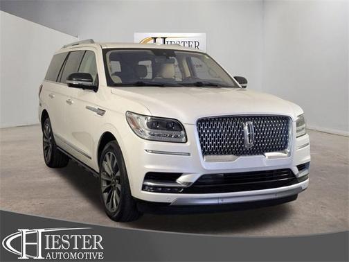 2019 Lincoln Navigator Select